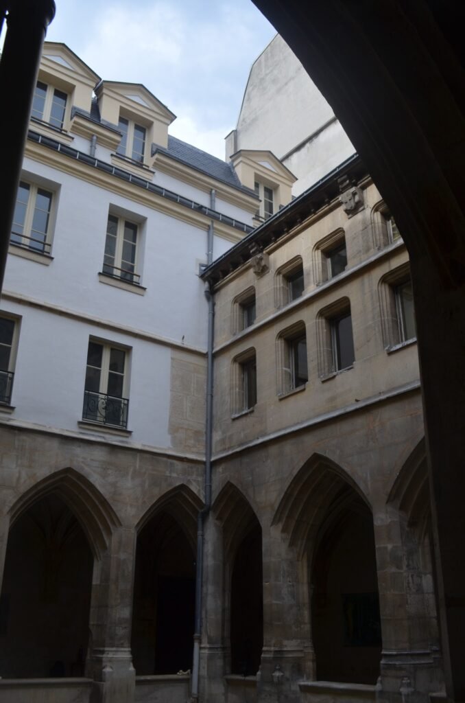 550695629 756368974118106 615966324856907585 n